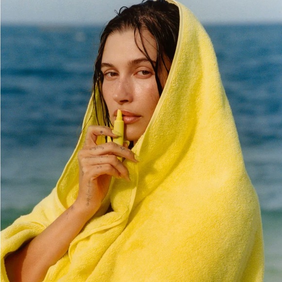 Rhode peptide lip tint - lemontini (LIMITED EDITION) - Picture 8 of 10